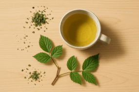 Chá de Folha de Amora para Menopausa O Alívio Natural para os Calorões que a Sabedoria Popular Já Conhecia